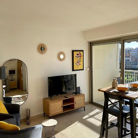 Studio Avec Vue Sur Marina Et Mer - 2 Adultes Et 1 Enfant Maximum Mandelieu La Napoule Bagian luar foto